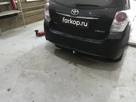 Фаркоп Oris для Toyota Verso 2012-2018 3069-A в Пермь
