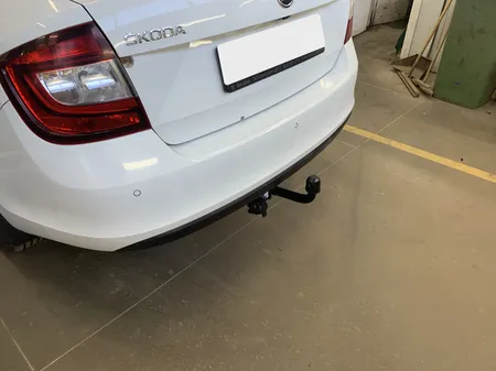 Фаркоп Berg для Skoda Rapid 2014-2020 F.5112.001 в Пермь