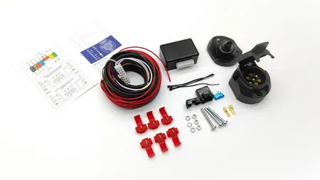 Блок согласования универсальный TowRus 7-pin для Mazda CX-4 2016-2024 BS07 в Пермь