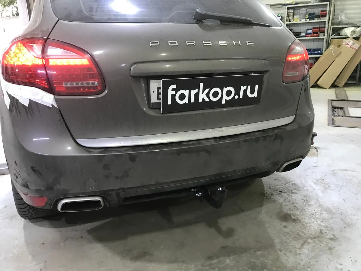 Фаркоп Berg для Porsche Cayenne 2010-2014 F.5813.001 в Пермь