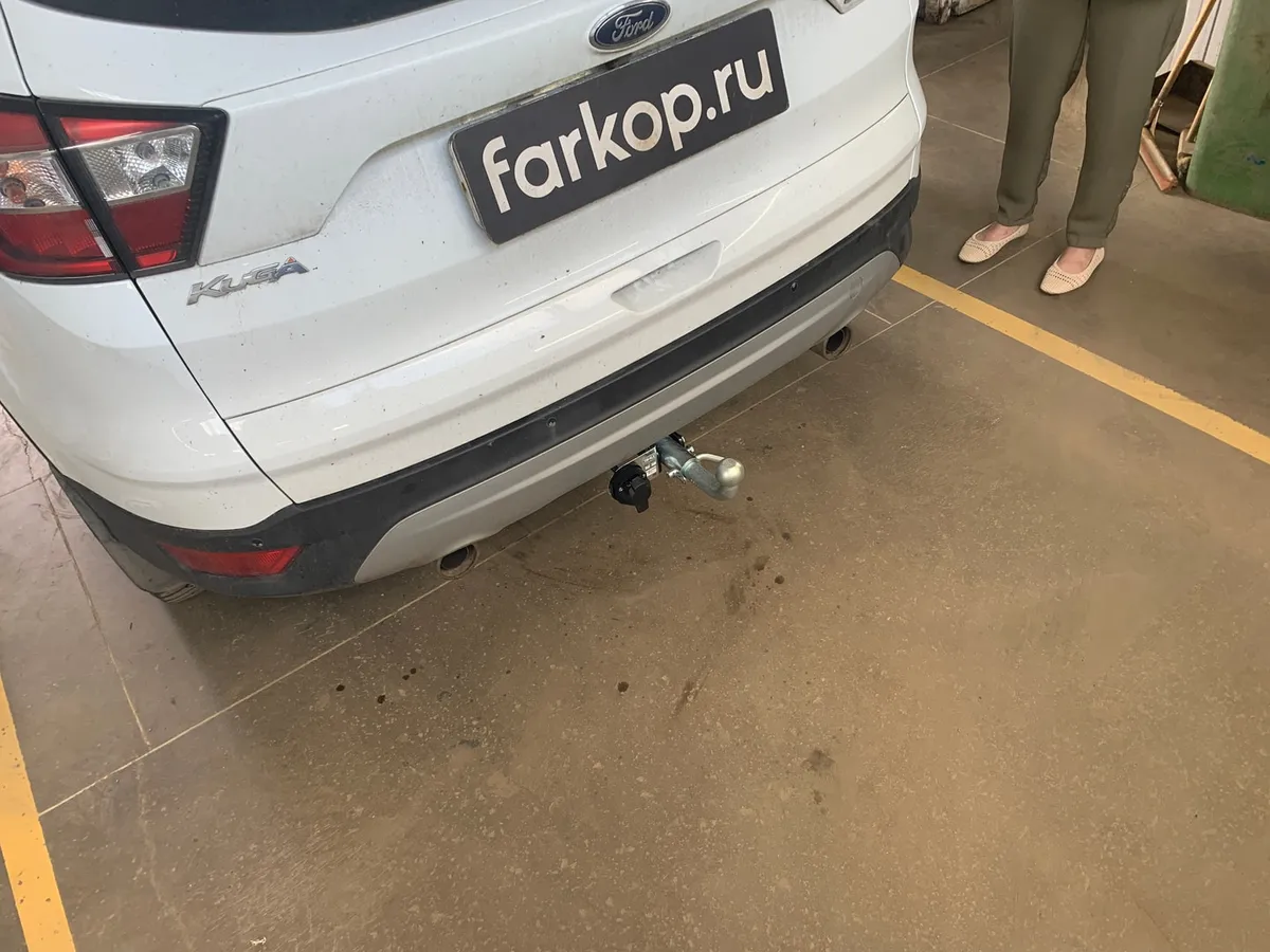 Фаркоп Лидер Плюс для Ford Kuga 2013-2019 F120-BA в Пермь Фаркоп Лидер Плюс для Ford Kuga 2013-2019 F120-BA в Пермь