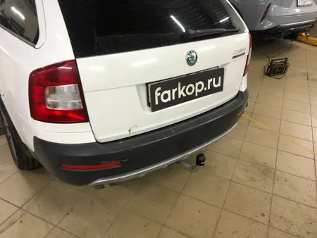 Фаркоп Galia для Skoda Octavia (лифтбек, универсал, вкл. Scout) 2005-2013 S086A в Пермь