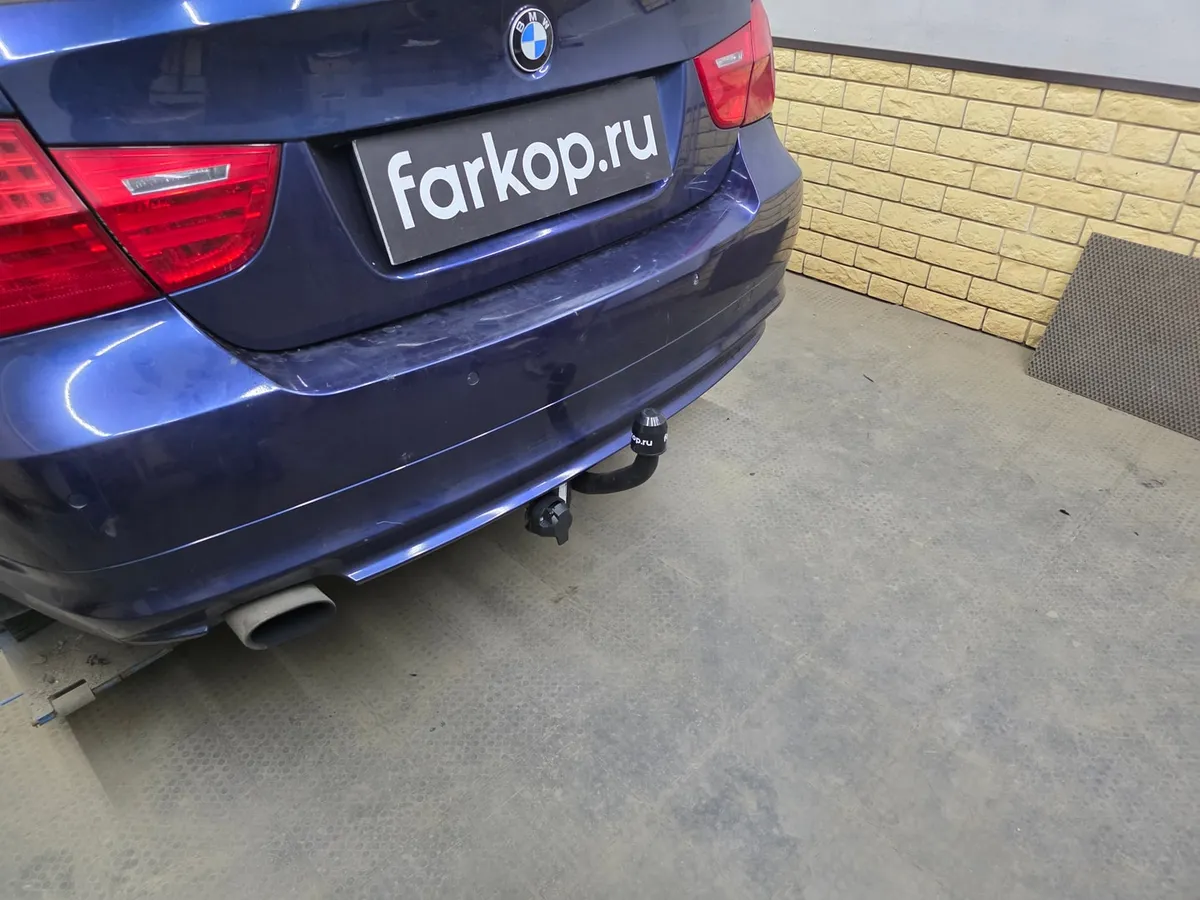 Фаркоп Steinhof для BMW 3 серия 2005-2013 B-045 в Пермь