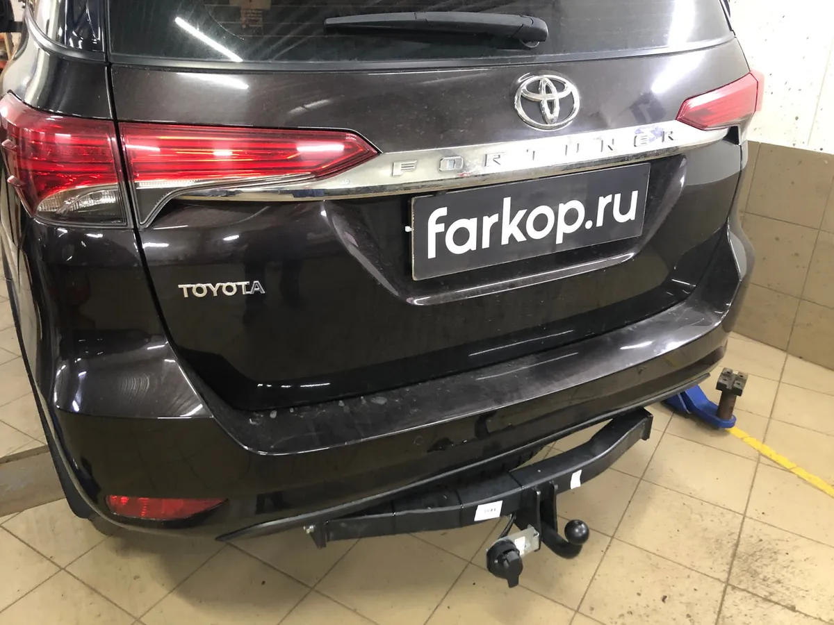 Фаркоп Трейлер для Toyota Fortuner 2017- Арт. 7870 7870 в Пермь