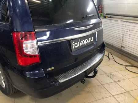 Фаркоп Steinhof для Chrysler Grand Voyager (STOWn GO) 2008-2015 C-207 в Пермь