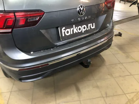 Фаркоп Galia для Volkswagen Tiguan 2017- V069V в Пермь