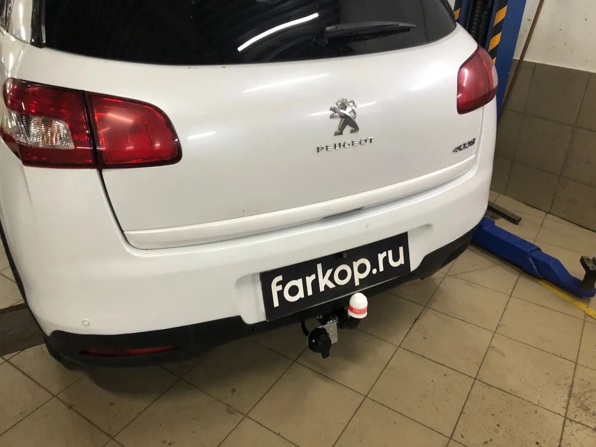 Фаркоп Трейлер для Peugeot 4008 2012-2016 7160 в Пермь