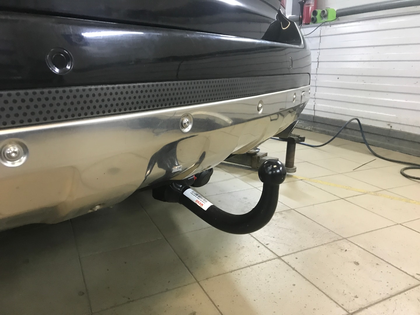 Установили фаркоп Oris для Mercedes M-class 2005-2011 г.в. Установили фаркоп Oris для Mercedes M-class 2005-2011 г.в.